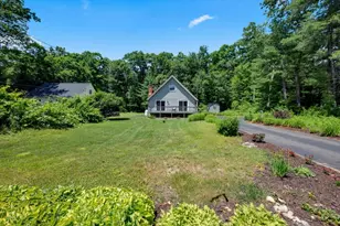47 Horseshoe Cir, Ware, MA 01082 - Photo 4