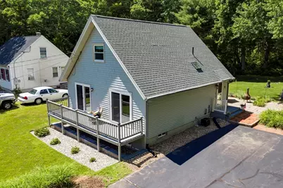 47 Horseshoe Cir, Ware, MA 01082 - Photo 6