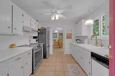 47 Horseshoe Cir, Ware, MA 01082 - Photo 10