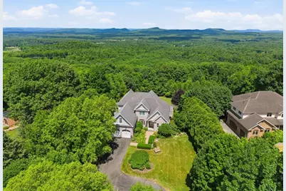 12 Overlook Drive, Belchertown, MA 01007 - Photo 2