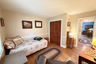26 Oak Hill Rd, Greenfield, MA 01301 - Photo 16