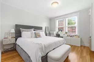1992 Commonwealth Ave, Boston, MA 02135 - Photo 8