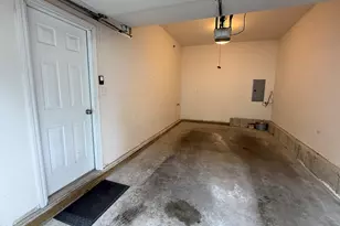 85 Fort Hill Ave, Lowell, MA 01852 - Photo 18