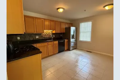 85 Fort Hill Ave #3, Lowell, MA 01852 - Photo 6