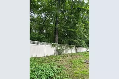31 Golden Dr, Northampton, MA 01062 - Photo 30