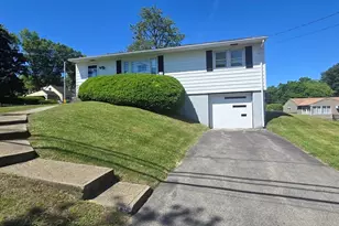 284 Oak St, Methuen, MA 01844 - Photo 2
