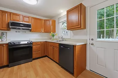 23 Milk St #2, Attleboro, MA 02703 - Photo 8