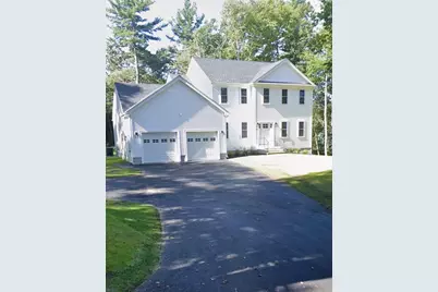 203 Albee Rd, Uxbridge, MA 01569 - Photo 2