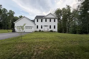 203 Albee Rd, Uxbridge, MA 01569 - Photo 1