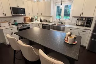 203 Albee Rd, Uxbridge, MA 01569 - Photo 4