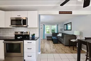 4 George St, Plainville, MA 02762 - Photo 8