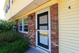 4 George St, Plainville, MA 02762 - Photo 4
