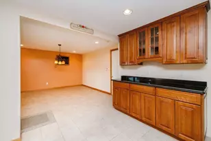362 Hovenden Ave, Brockton, MA 02302 - Photo 12