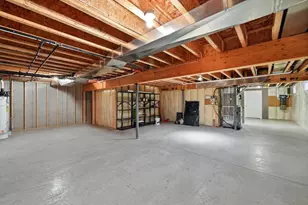 517 Ideal Ln, Ludlow, MA 01056 - Photo 36