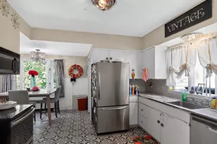 45 Yale St, Holyoke, MA 01040 - Photo 20
