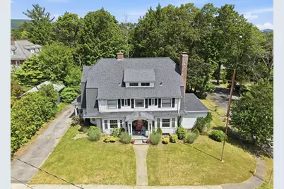 45 Yale St, Holyoke, MA 01040 - Photo 6