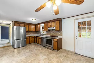 99 Swansom Rd, Swansea, MA 02777 - Photo 16