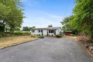 99 Swansom Rd, Swansea, MA 02777 - Photo 2