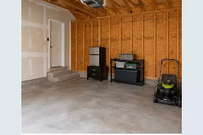 172 Pratt St, Fitchburg, MA 01420 - Photo 28