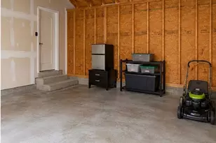 172 Pratt St, Fitchburg, MA 01420 - Photo 28