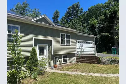 172 Pratt St, Fitchburg, MA 01420 - Photo 2