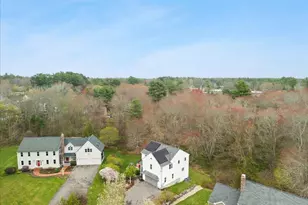 27 Brian Rd, Bridgewater, MA 02324 - Photo 4