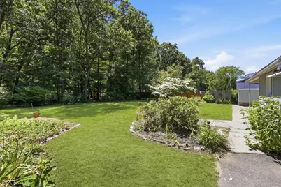 32 Cornell St, South Hadley, MA 01075 - Photo 34