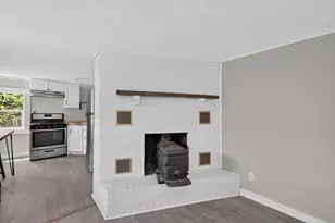 13 Woodland Dr, Lakeville, MA 02347 - Photo 18
