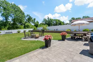 670 Bay St, Fall River, MA 02724 - Photo 38