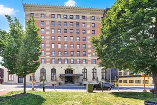 140 Chestnut St, Springfield, MA 01103 - Photo 4
