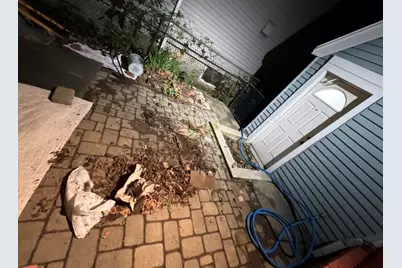 449 Frankfort St, Boston, MA 02128 - Photo 12