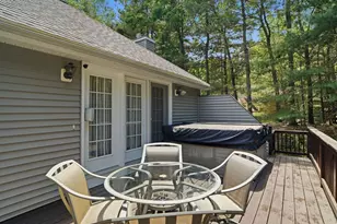 20 Emerald St, Tyngsborough, MA 01879 - Photo 8