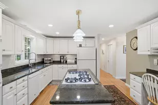 20 Emerald St, Tyngsborough, MA 01879 - Photo 22