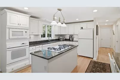 20 Emerald St, Tyngsborough, MA 01879 - Photo 20