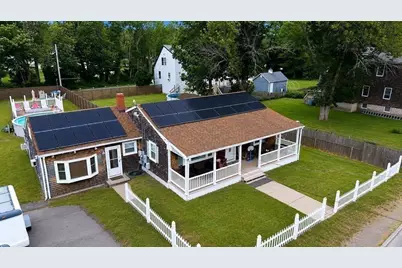 10 Ash St, Fairhaven, MA 02719 - Photo 38