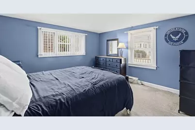 10 Ash St, Fairhaven, MA 02719 - Photo 18