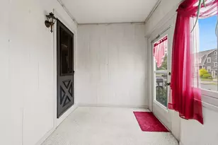 73 Chestnut St, Fairhaven, MA 02719 - Photo 20
