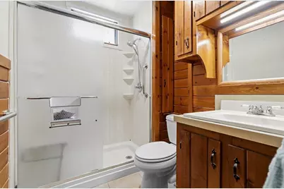 73 Chestnut St, Fairhaven, MA 02719 - Photo 24