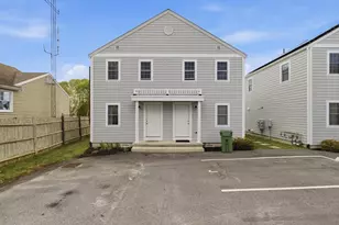 39 Pearl St, Barnstable, MA 02601 - Photo 16
