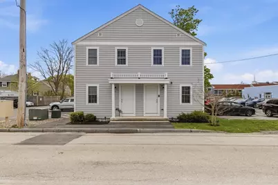 39 Pearl St, Barnstable, MA 02601 - Photo 12