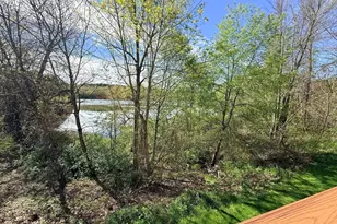 34 Sawmill Pond Rd, Fitchburg, MA 01420 - Photo 28
