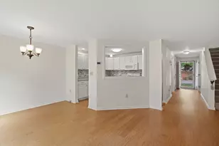 34 Sawmill Pond Rd, Fitchburg, MA 01420 - Photo 6