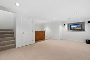 1907 Thayer St, Abington, MA 02351 - Photo 24