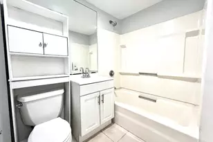 8 Wall St, Boston, MA 02129 - Photo 12