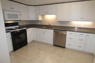 380 Place Ln, Woburn, MA 01801 - Photo 6
