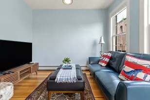 35 Mead St, Boston, MA 02129 - Photo 8