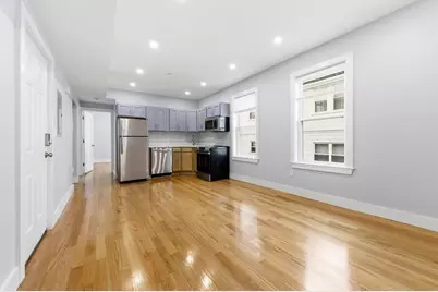 30 Campbell Ave #5, Revere, MA 02151 - Photo 2