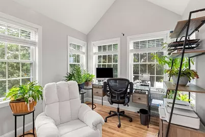 196 Commonwealth Ave, North Attleboro, MA 02763 - Photo 8