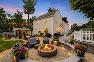 196 Commonwealth Ave, North Attleboro, MA 02763 - Photo 36