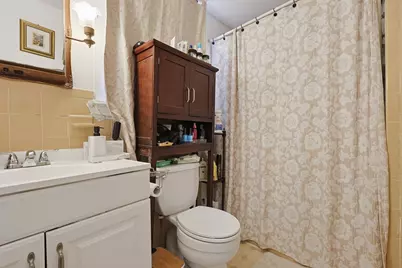 9 Elm St, Melrose, MA 02176 - Photo 8
